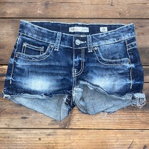 BKE Size 25 denim shorts